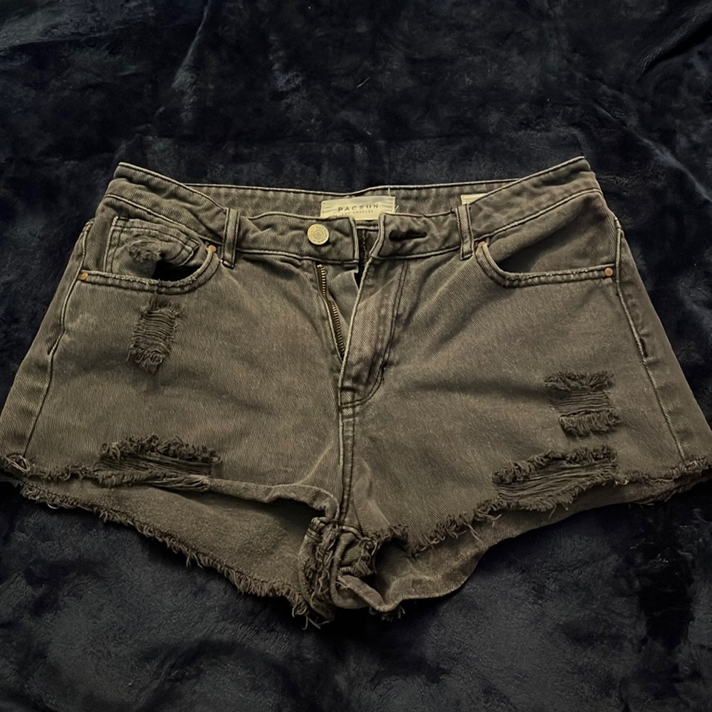 Black Highrise Pacsun Festival jean shorts
